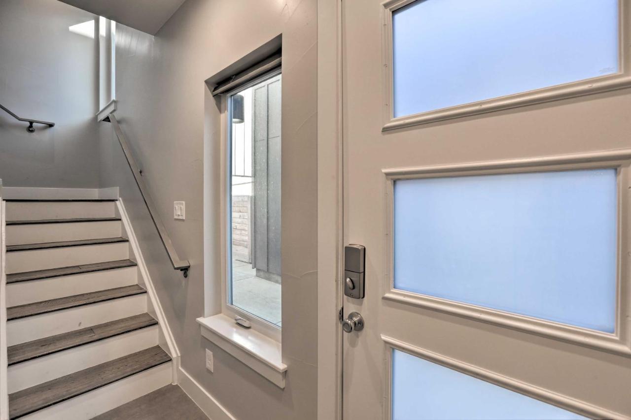 Denver Townhome With Rooftop Deck Walk To Mile High Eksteriør bilde